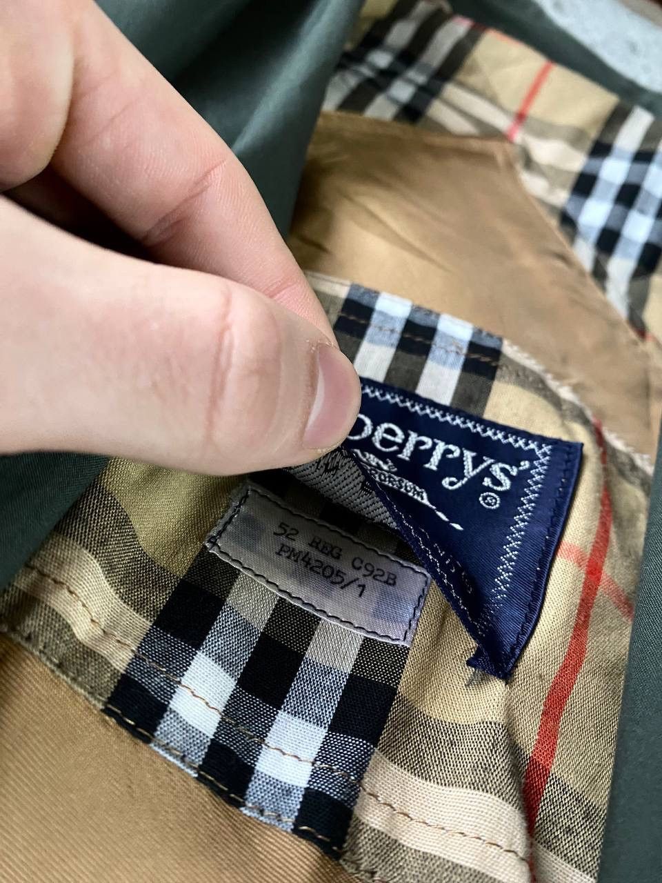 00s Burberrys Coat Luxury Vintage Rare Logo Streetwear