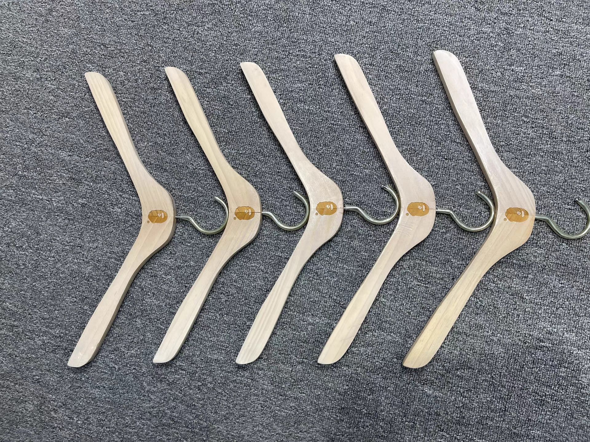 Bape Bape Wooden Hanger Q5 Size ONE SIZE - 5 Thumbnail
