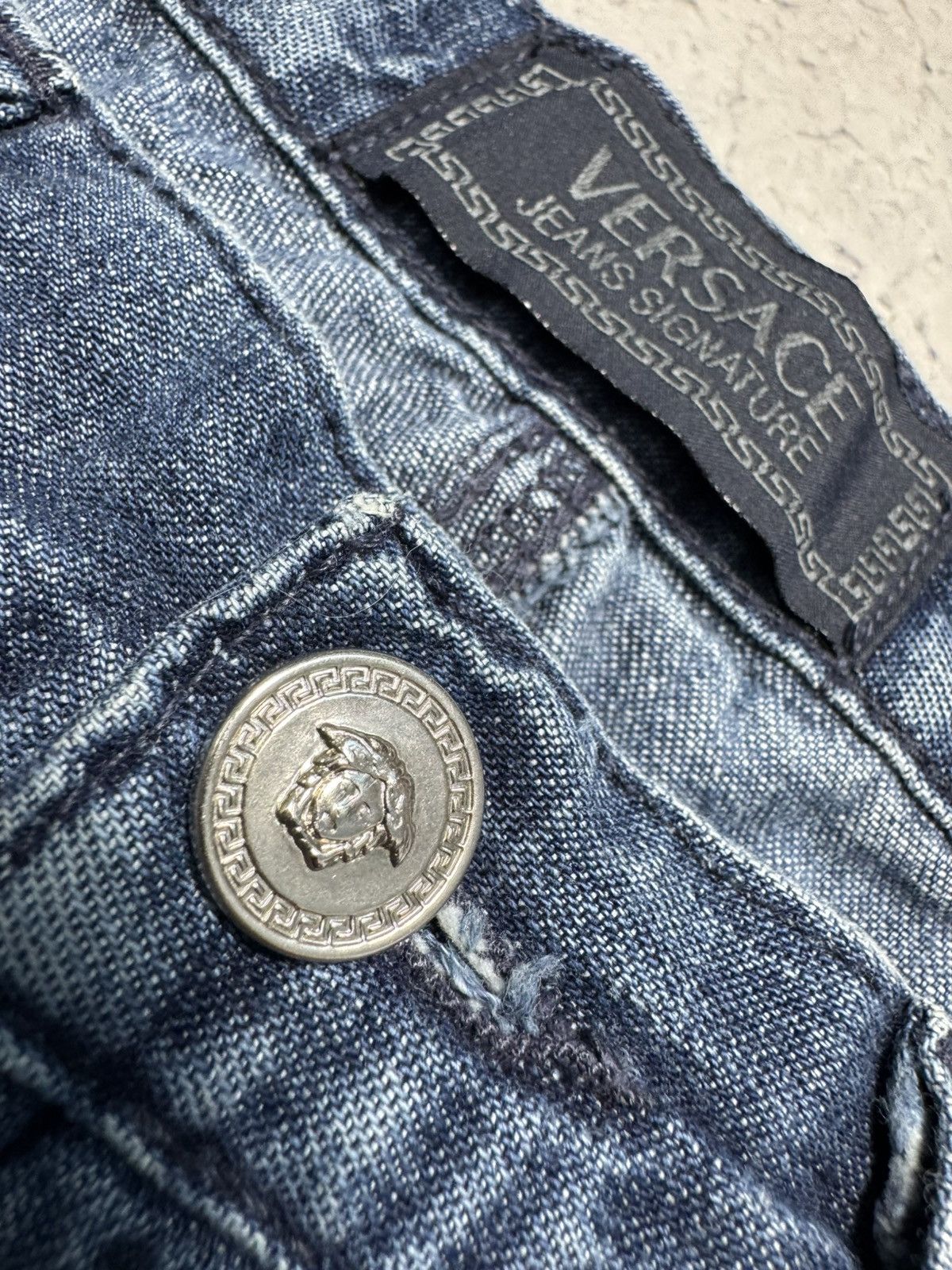 Versace Jeans Couture Versace Jeans Couture Luxury Vintage Denim Jeans Size 33 Size US 33 - 4 Thumbnail