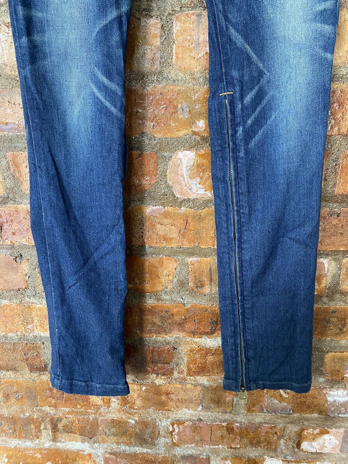 Japanese Brand 2000s Private Brand AG Japan multipocket leg long zipper Size US 30 / EU 46 - 10 Thumbnail