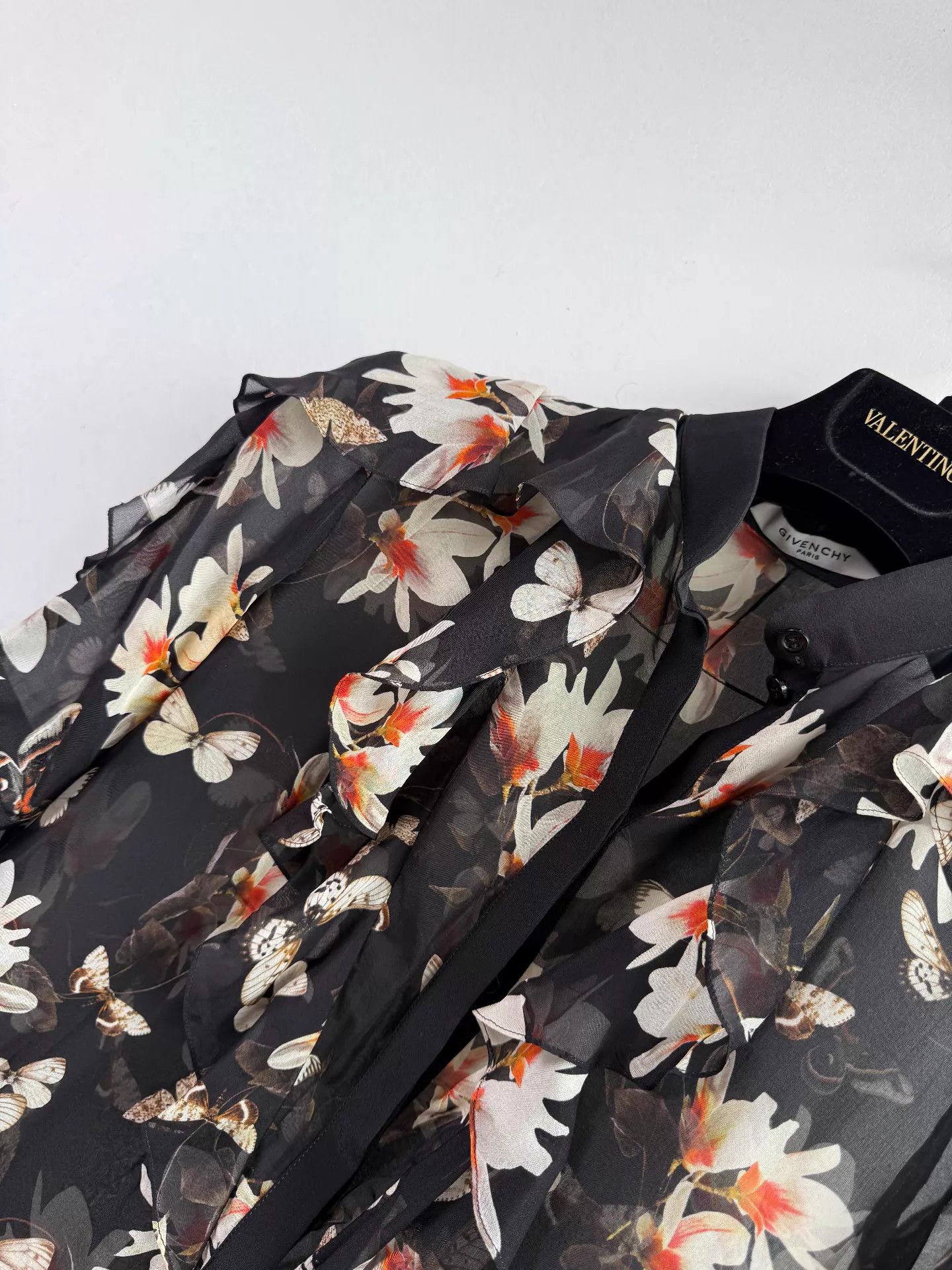 Givenchy Givenchy Butterfly Floral 100% Silk Shirt Black Size M / US 6-8 / IT 42-44 - 3 Thumbnail