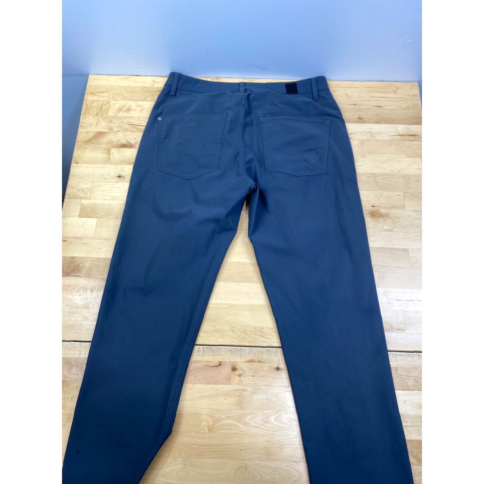 Vuori Vuori Pants Mens 30x32 Gray Chino Straight Stretch Casual Regular 10323 Size US 30 / EU 46 - 7 Thumbnail