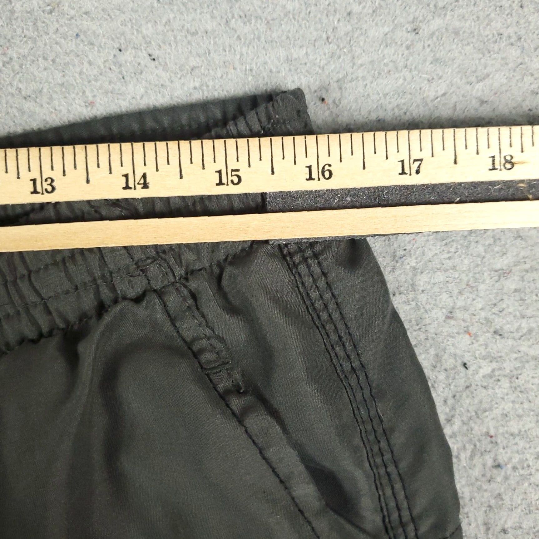 Champion Champion Shorts Mens Size Medium Black Gray Lace Tie Active Athletic Gym Shirt Pants? Size US 31 - 5 Thumbnail