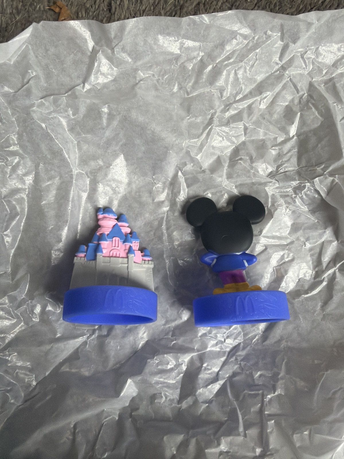 Disney 2025 McDonald’s Disneyland Resort Figures Size ONE SIZE - 3 Thumbnail