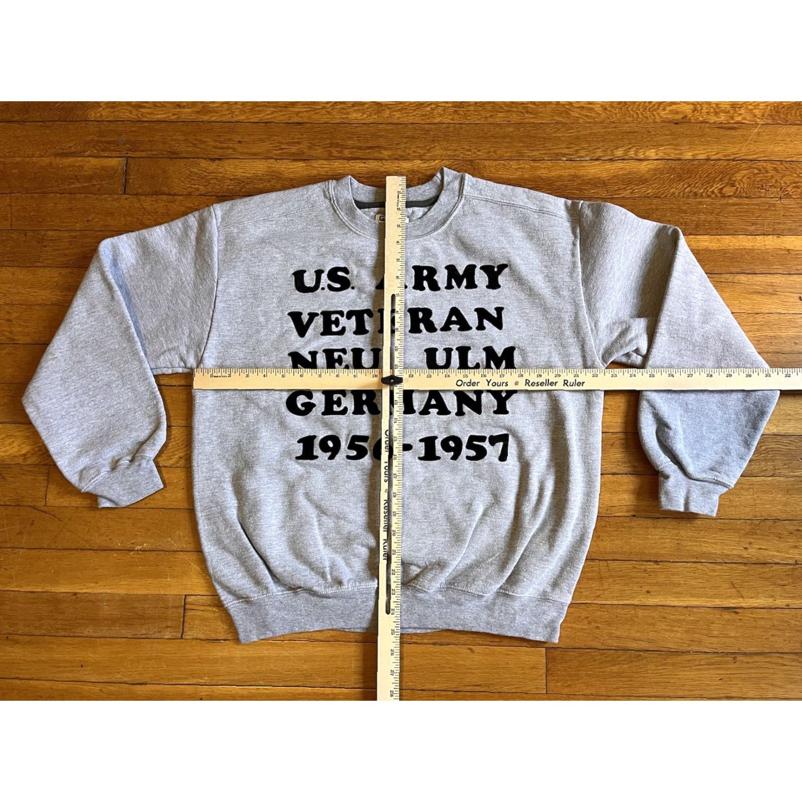 Gildan VINTAGE Gildan US Army Veteran Sweatshirt Men Large L Grey Black Graphic Print Crew Neck Embroidered Logo Autumn Winter Size US L / EU 52-54 / 3 - 7 Thumbnail