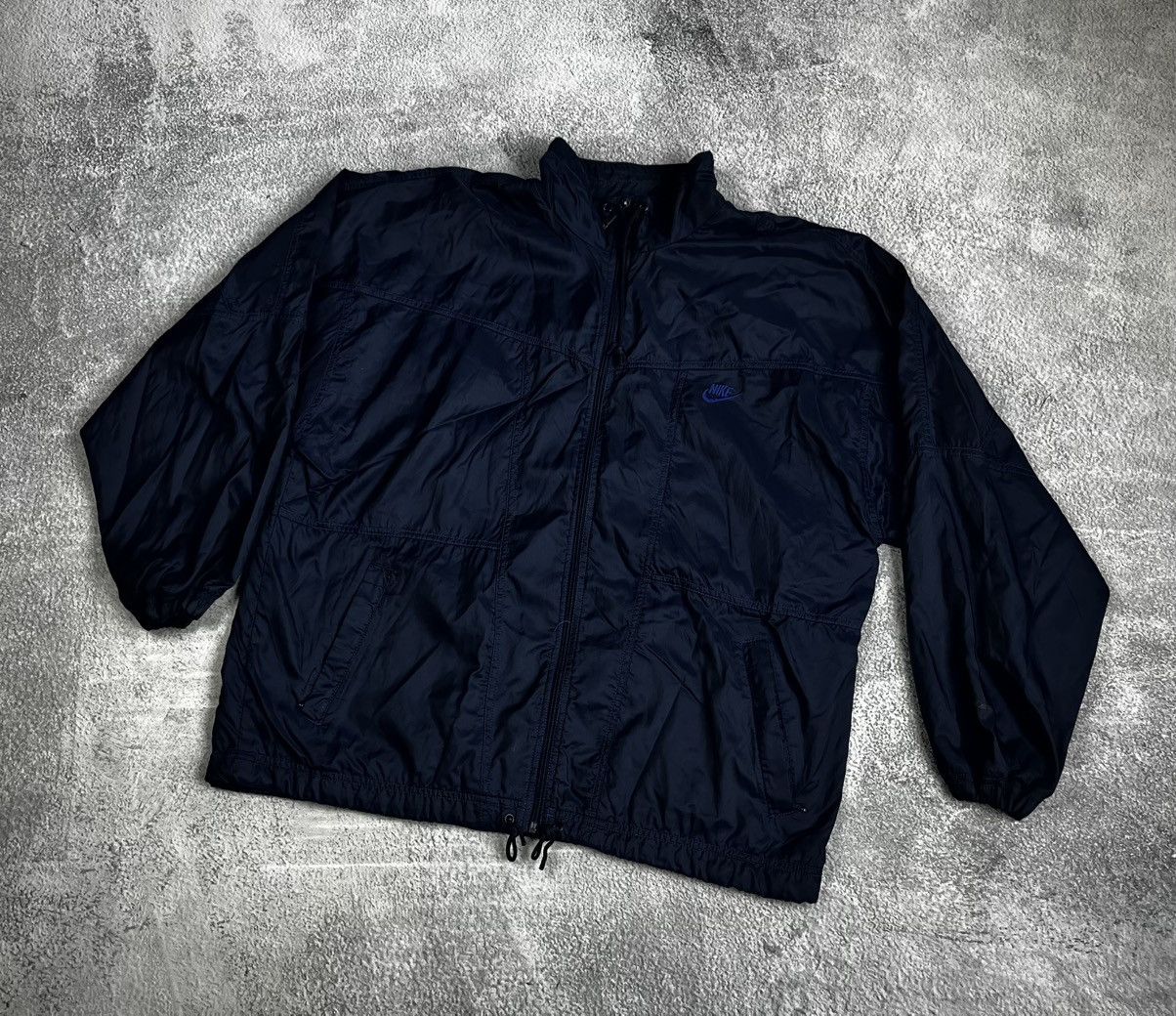 Nike Nike vintage jacket size L 90 s Size US L / EU 52-54 / 3 - 1 Thumbnail