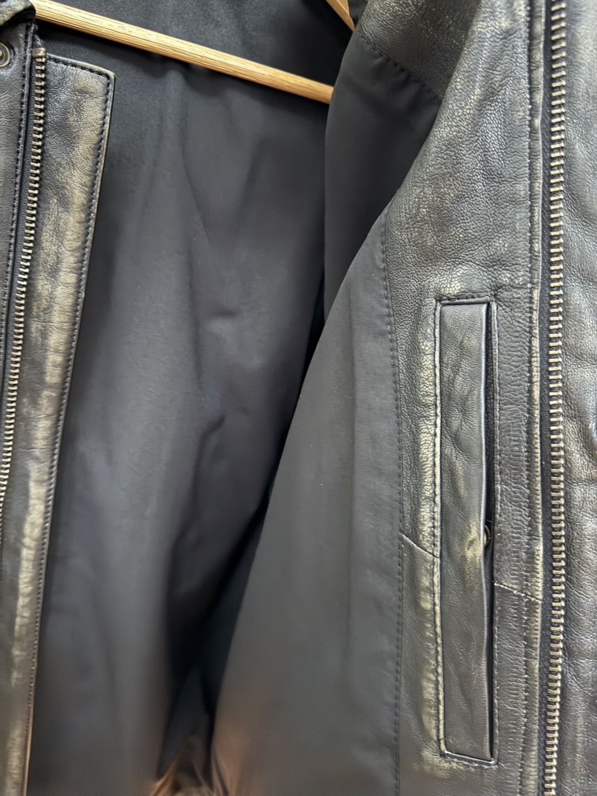 Other Distressed Patch Pocket Boxy Cropped Leather Jacket sz L Size US L / EU 52-54 / 3 - 4 Thumbnail