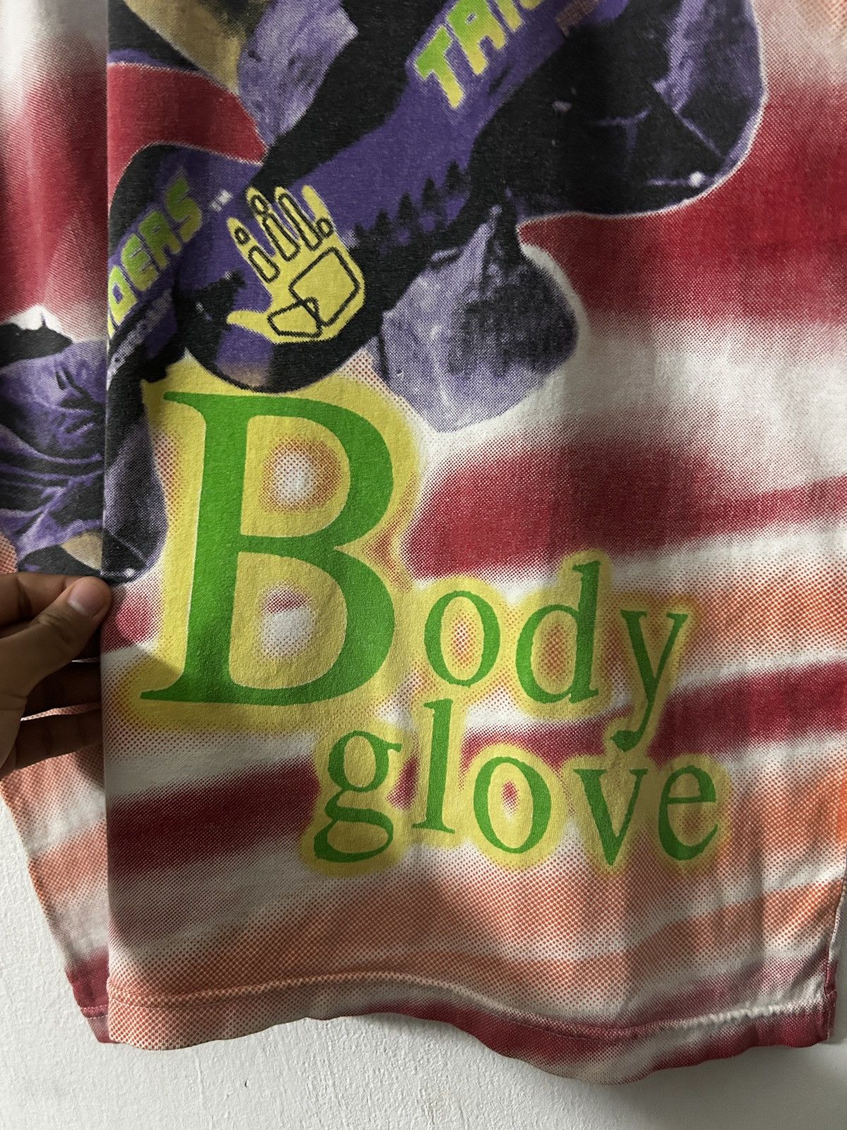 Body Glove Vintage 90’s Body Glove AOP skate surf design Size US L / EU 52-54 / 3 - 4 Thumbnail