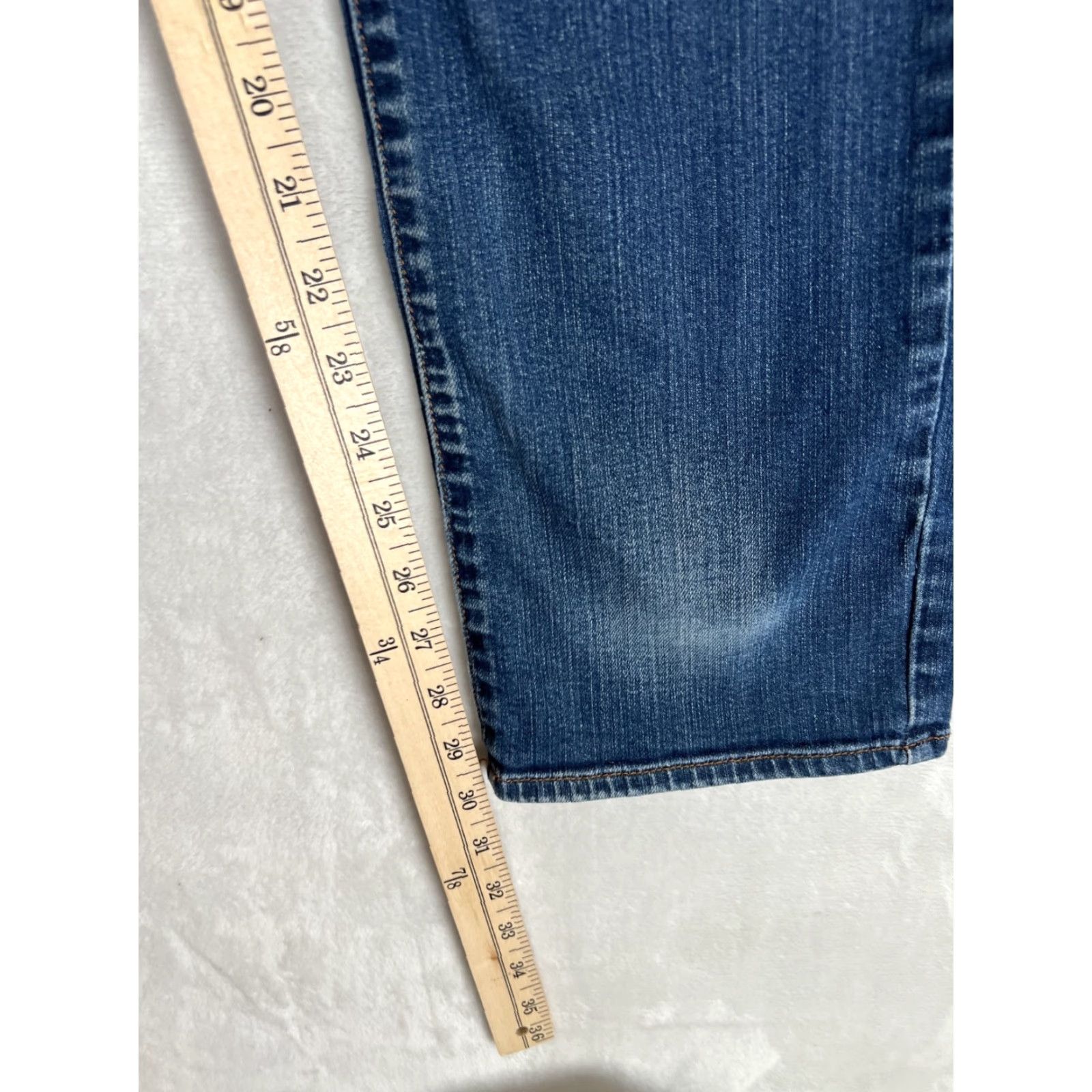 Lucky Brand Lucky Brand Jeans Womens 10 30 Blue Sofia Straight Denim Medium Wash Mid Rise Jeans Size 30" / US 8 / IT 44 - 5 Thumbnail