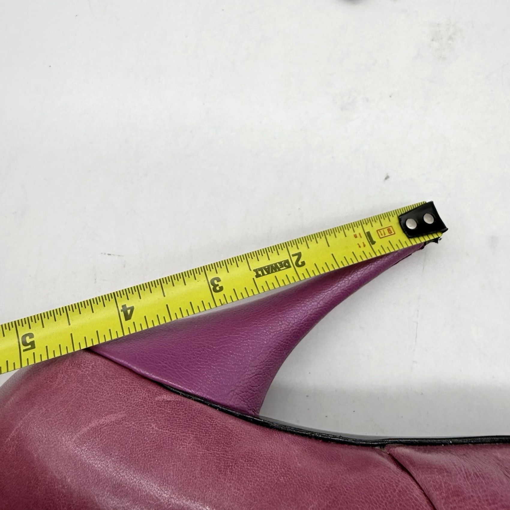 BCBGeneration BCBG-generation Women's Bow Sandal Pink Size 6 Sandal Womens Shoes Pink Bow Heel Stiletto Leather Strappy Buckle 4 in & Up Ballpark 6 Womens Size US 6 / IT 36 - 7 Thumbnail