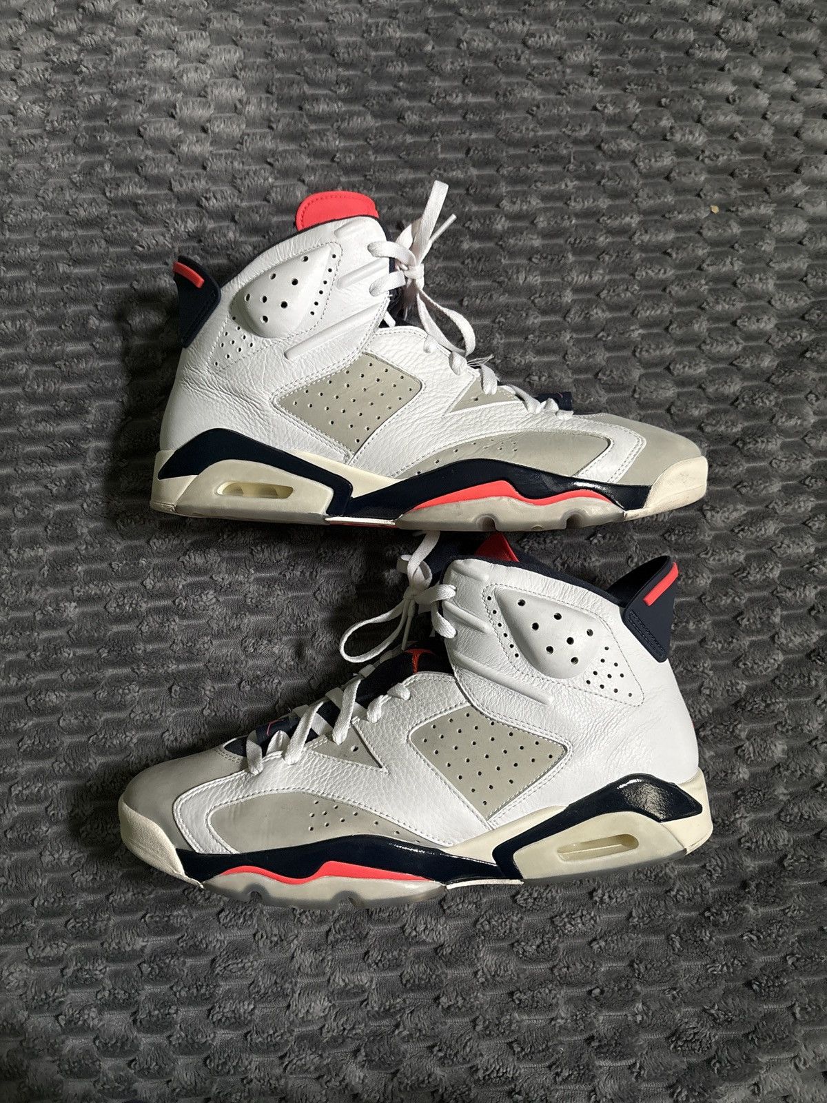 Jordan Brand Jordan 6 Size US 13 / EU 46 - 2 Thumbnail