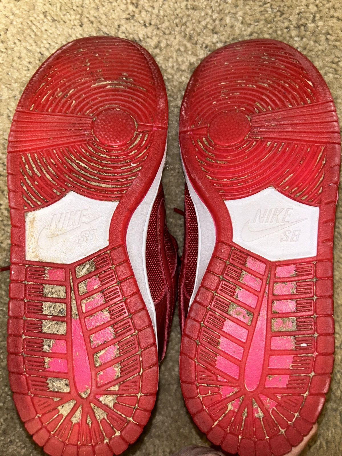 Nike Dunk Low Pro SB ‘red patent leather’ Size US 8 / EU 41 - 7 Thumbnail