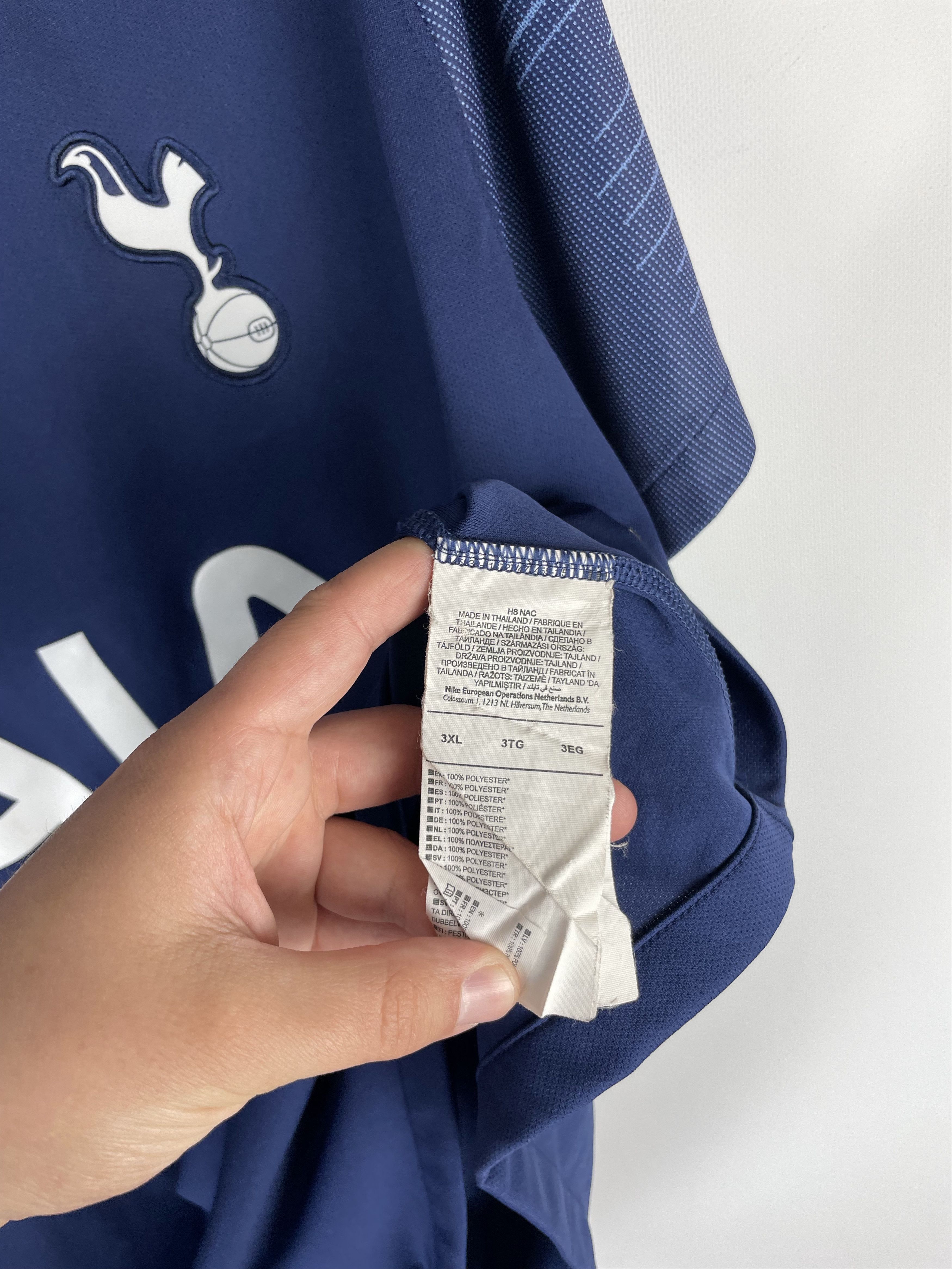 Nike Nike Tottenham Soccer Jersey T Shirt Tee Size US XXL / EU 58 / 5 - 7 Thumbnail