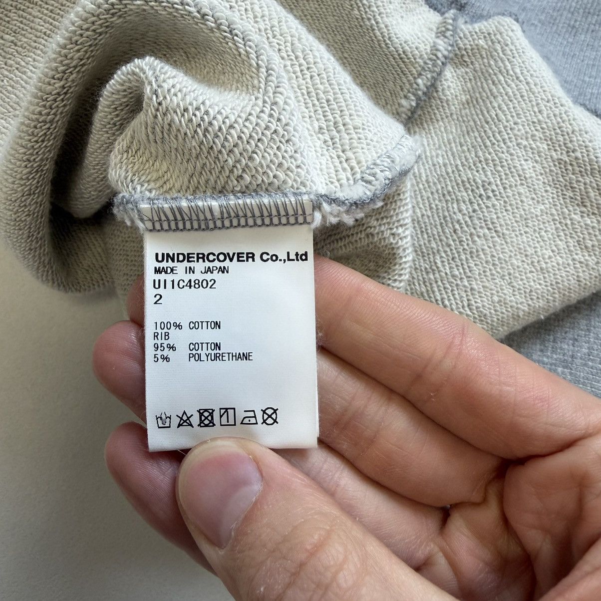 Undercover Asymmetric Logo Print Sweatshirt Size US L / EU 52-54 / 3 - 12 Thumbnail