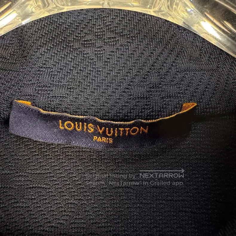 Louis Vuitton Louis Vuitton Solid Embossed Full Print Zipper Jacket Size US S / EU 44-46 / 1 - 4 Thumbnail