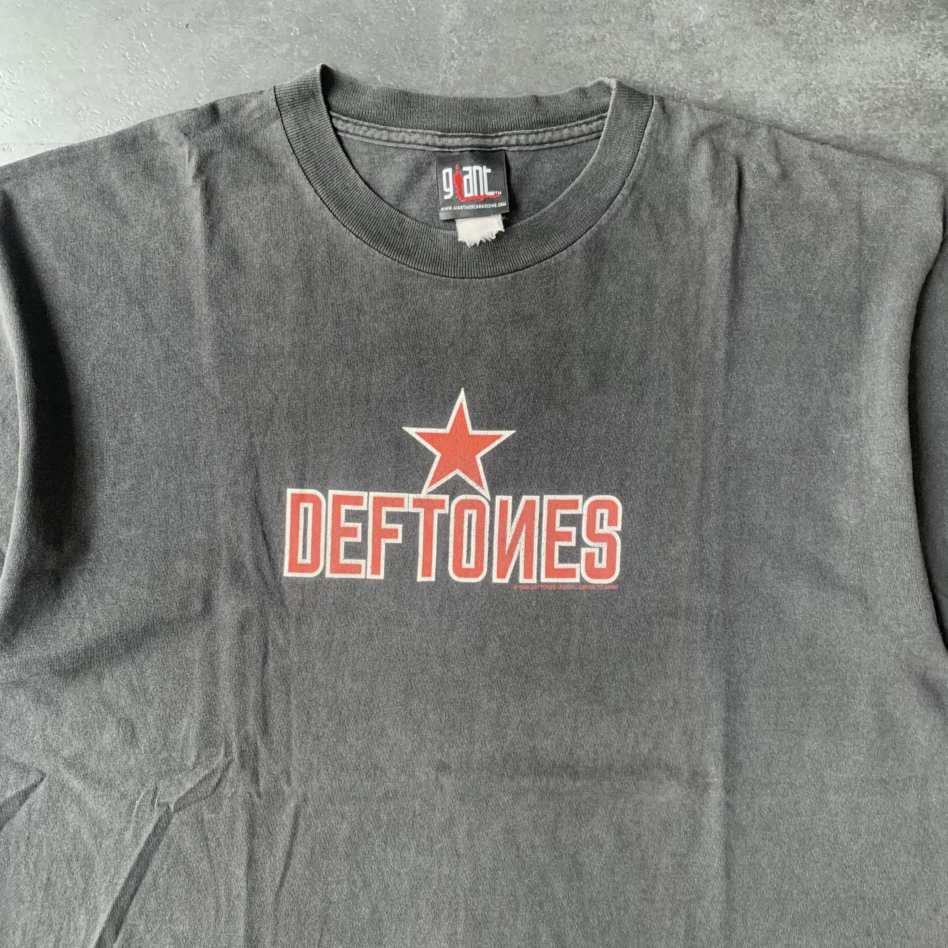 Vintage Vintage 1998 Deftones Soviet Star Band Tee Shirt Size US XL / EU 56 / 4 - 2 Thumbnail