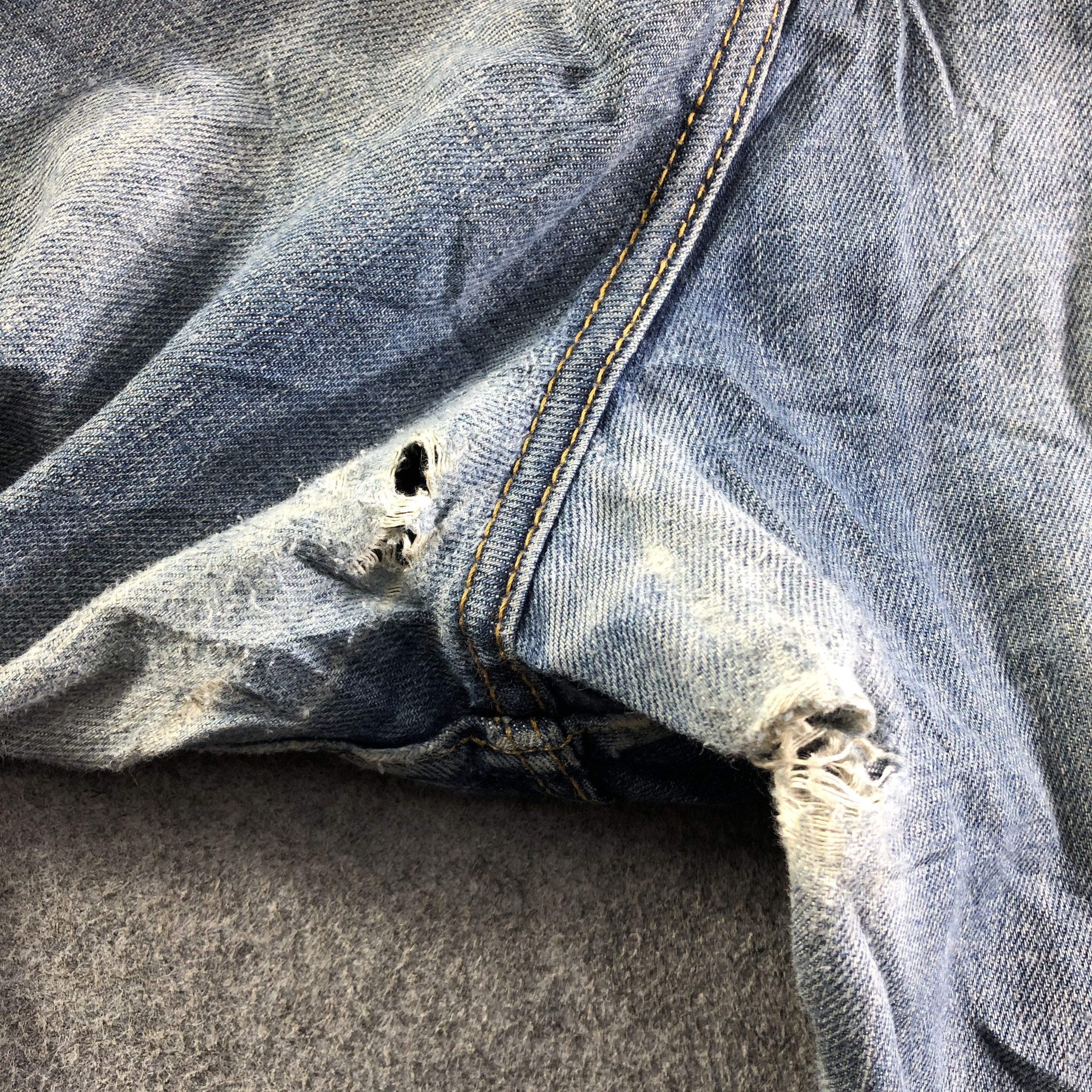 Levi's Vintage Blue Wash Levis 515 Jeans-J3736 Size US 37 - 8 Thumbnail