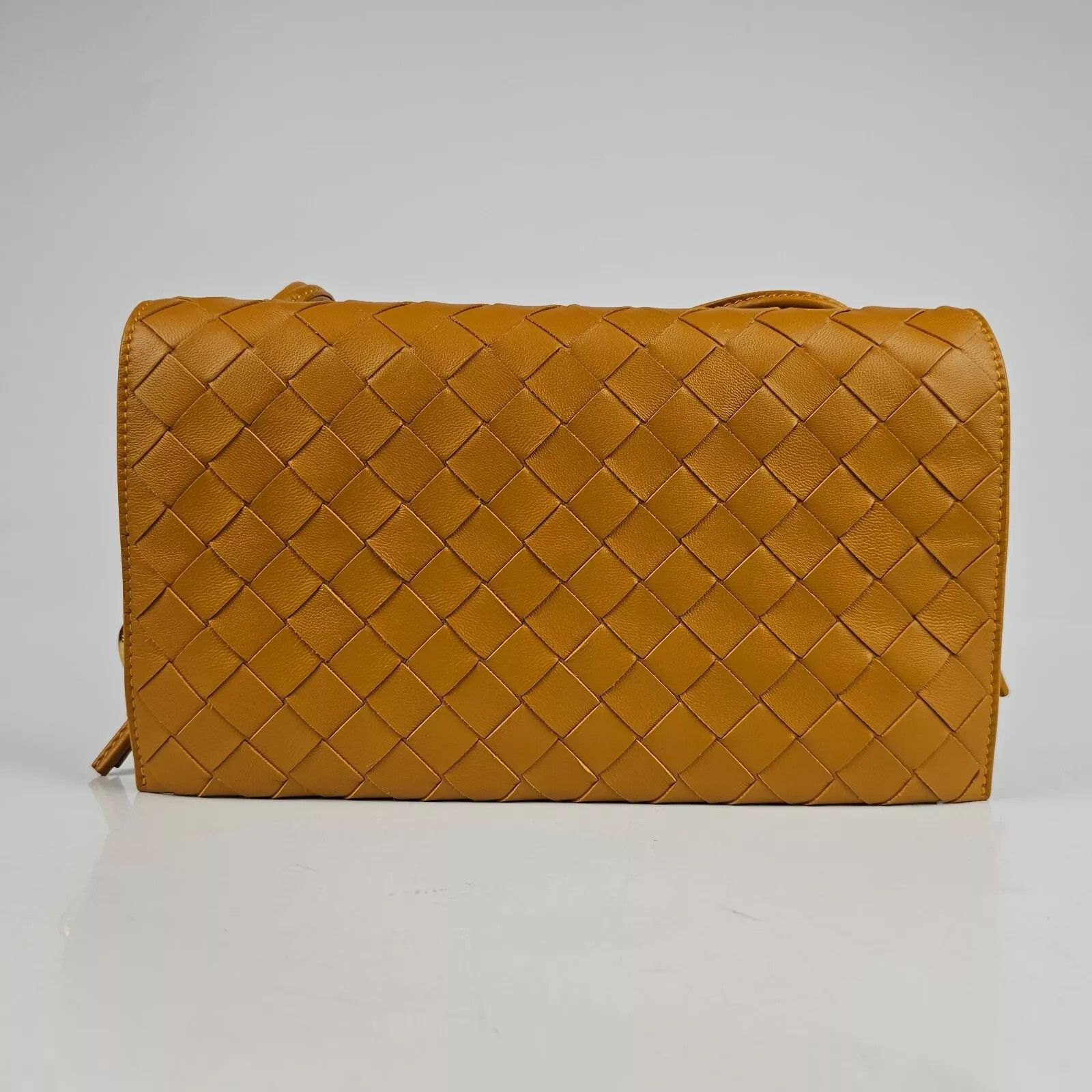 Bottega Veneta Trio Pouch Small Leather Shoulder Bag