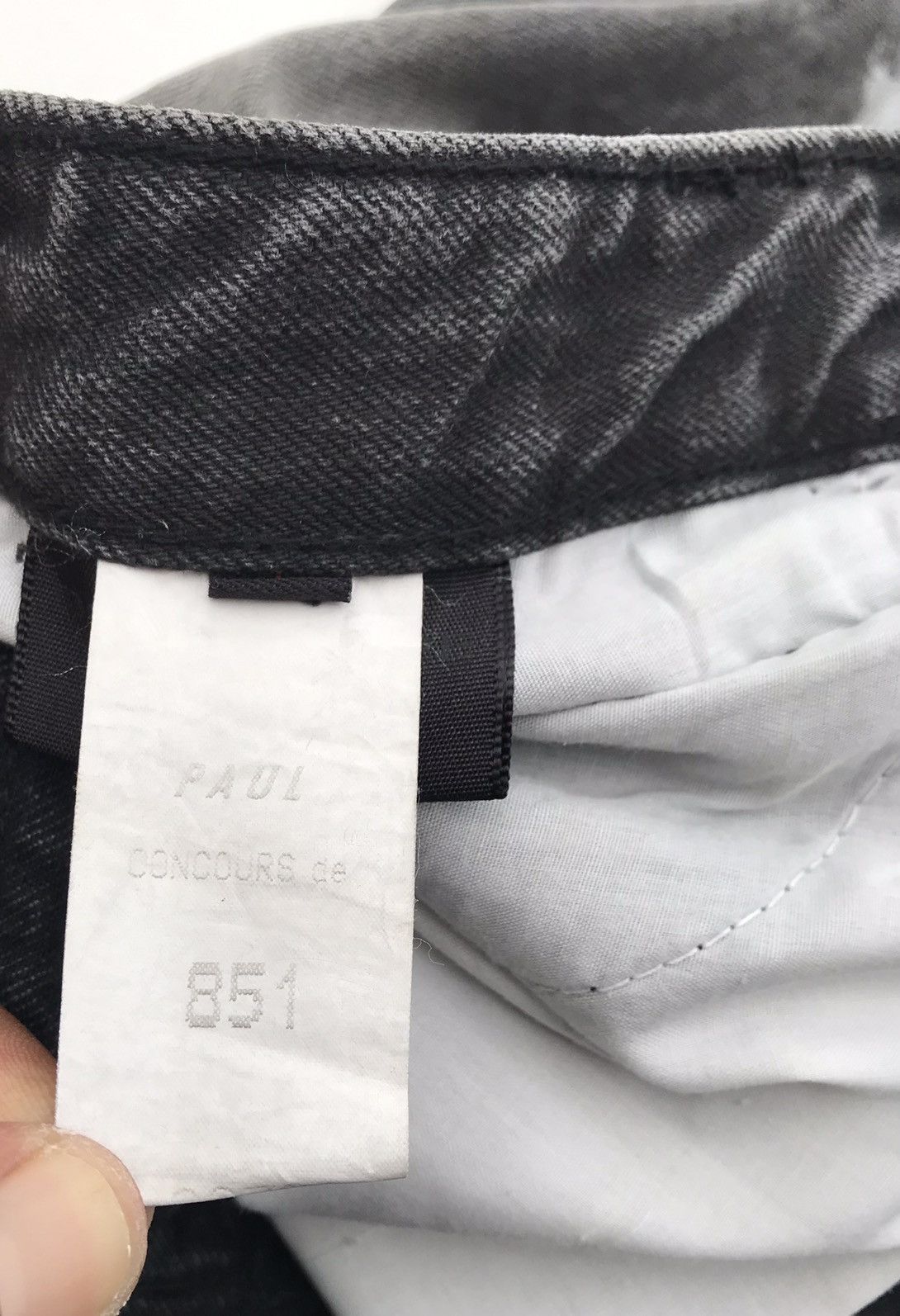 Japanese Brand Dot & Stripe Paint Splash Distressed Black Skinny Denim Pant Size US 31 - 12 Thumbnail