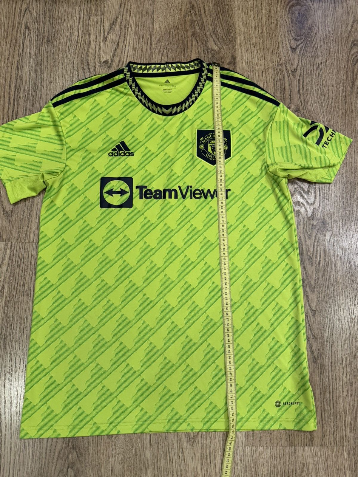 Adidas MANCHESTER UNITED 2022 2023 FOOTBALL JERSEY ADIDAS HE2981 L Size US L / EU 52-54 / 3 - 2 Thumbnail
