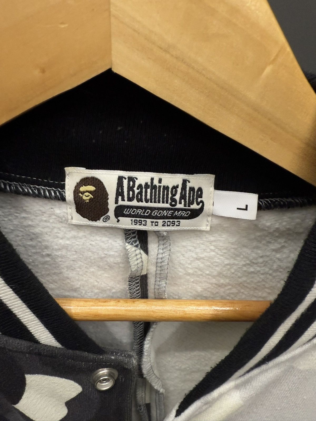 Bape A Bathing Ape Split Camo Varsity Jacket Black / White Size US L / EU 52-54 / 3 - 3 Thumbnail