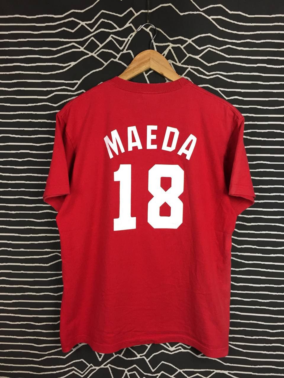 MLB Hiroshima Toyo Carp Tomonori Maeda Baseball Tee Size US L / EU 52-54 / 3 - 7 Thumbnail