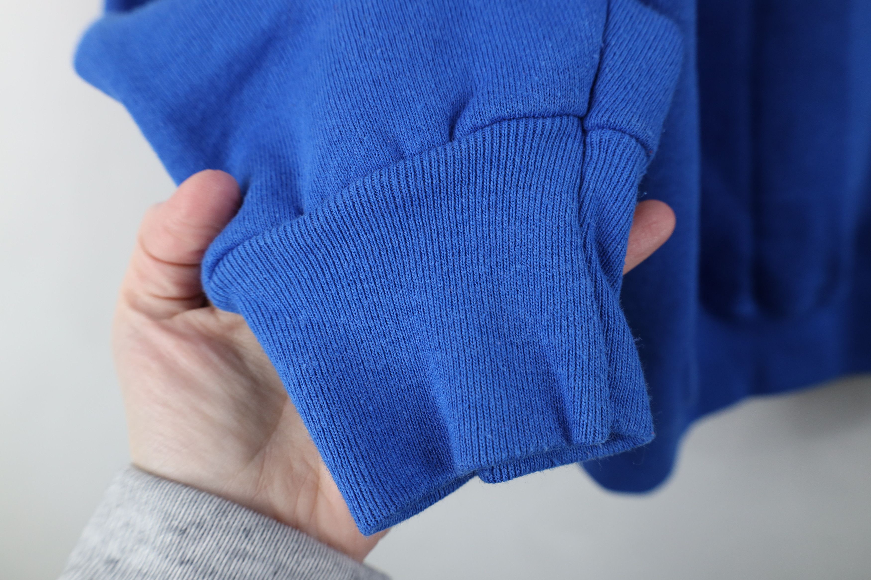 Vintage Vintage 90s Streetwear Crewneck Sweatshirt Royal Blue USA Size US L / EU 52-54 / 3 - 6 Thumbnail