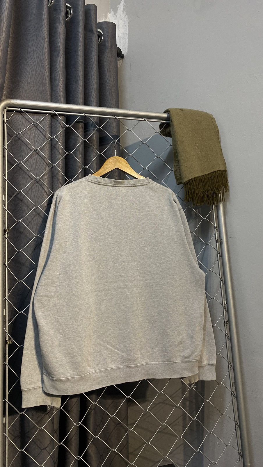 Japanese Brand ‼️NEED GONE‼️ VINTAGE STUSSY 00's SWEATSHIRT BOXY GREY MEDIUM Size US M / EU 48-50 / 2 - 2 Thumbnail