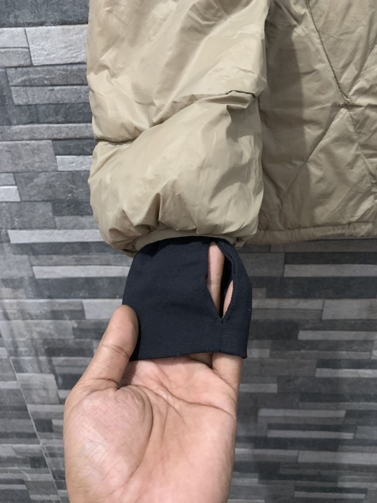 GU × Undercover GU Undercover Puffer Jacket Size US M / EU 48-50 / 2 - 6 Thumbnail