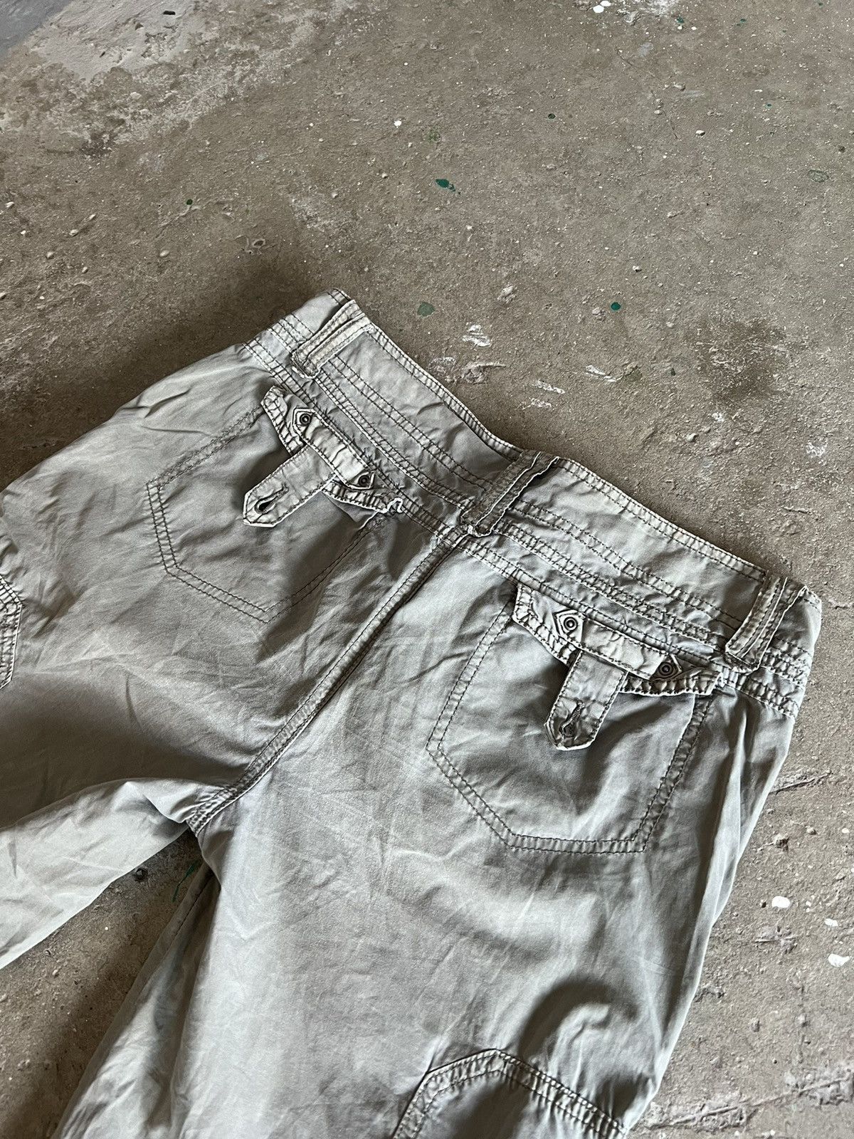 Japanese Brand × Vintage Vintage Y2k Avant garde Cargos military drill pants Size US 32 / EU 48 - 10 Thumbnail