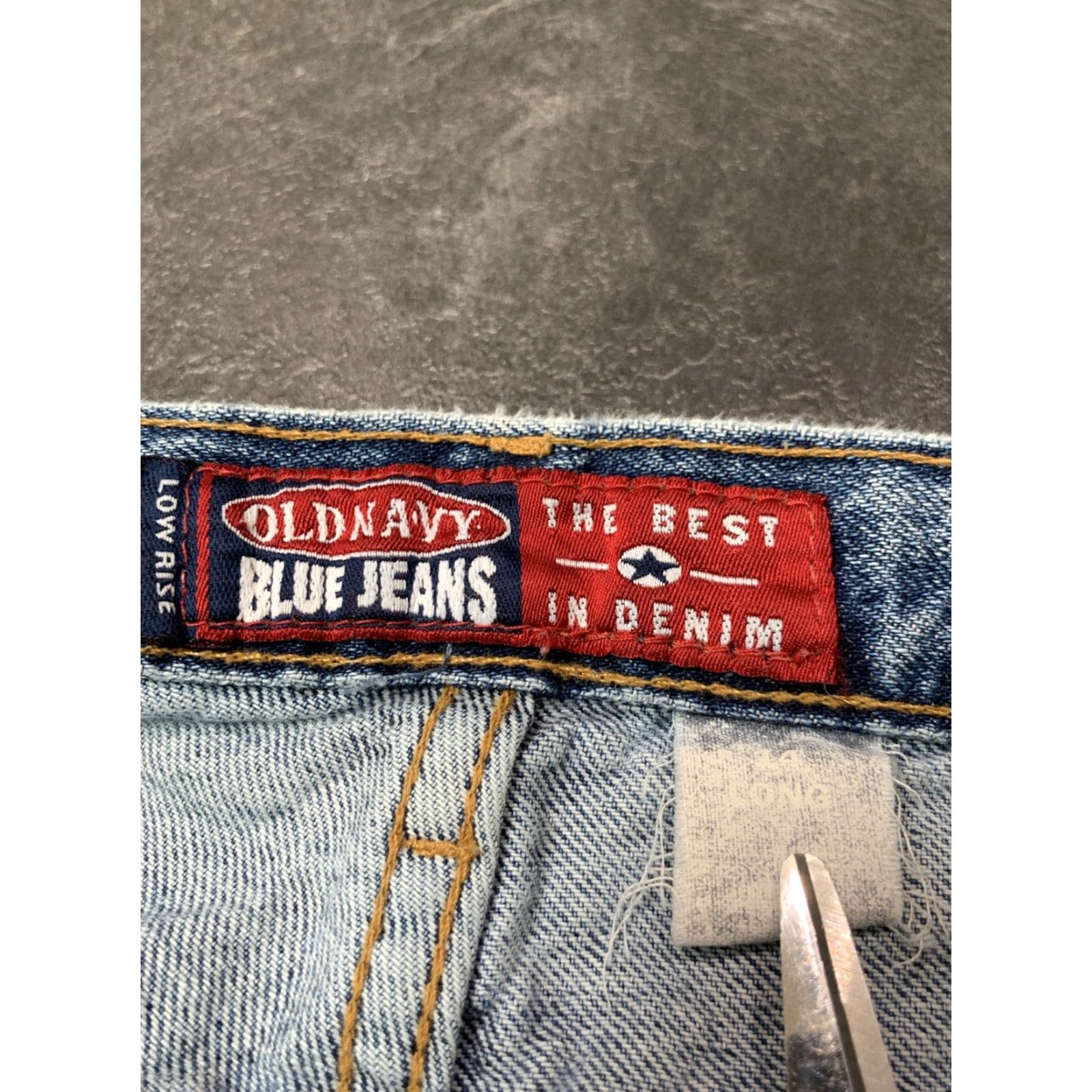 Old Navy Old Navy Jeans Women's Size 14 Long Straight Blue Dark Wash Denim 5-Pocket Zip Inseam 33in Regular Rise Mid Vintage No Size 36" / US 14 / IT 50 - 6 Thumbnail