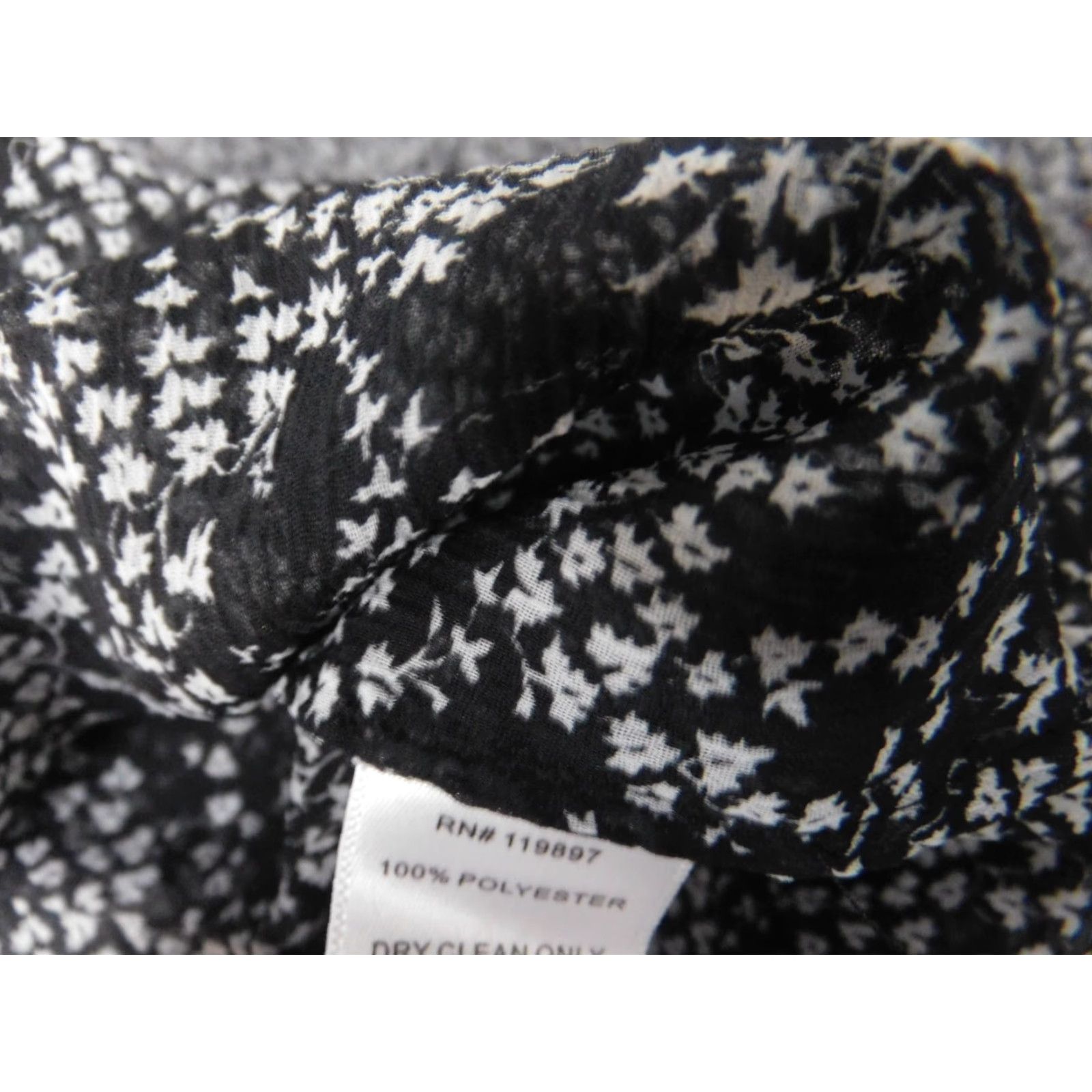 Vintage Eclair Blouse Shirt Women Short Sleeve Crew Neck Black Floral Medium Regular with Stretch Size S / US 4 / IT 40 - 5 Thumbnail