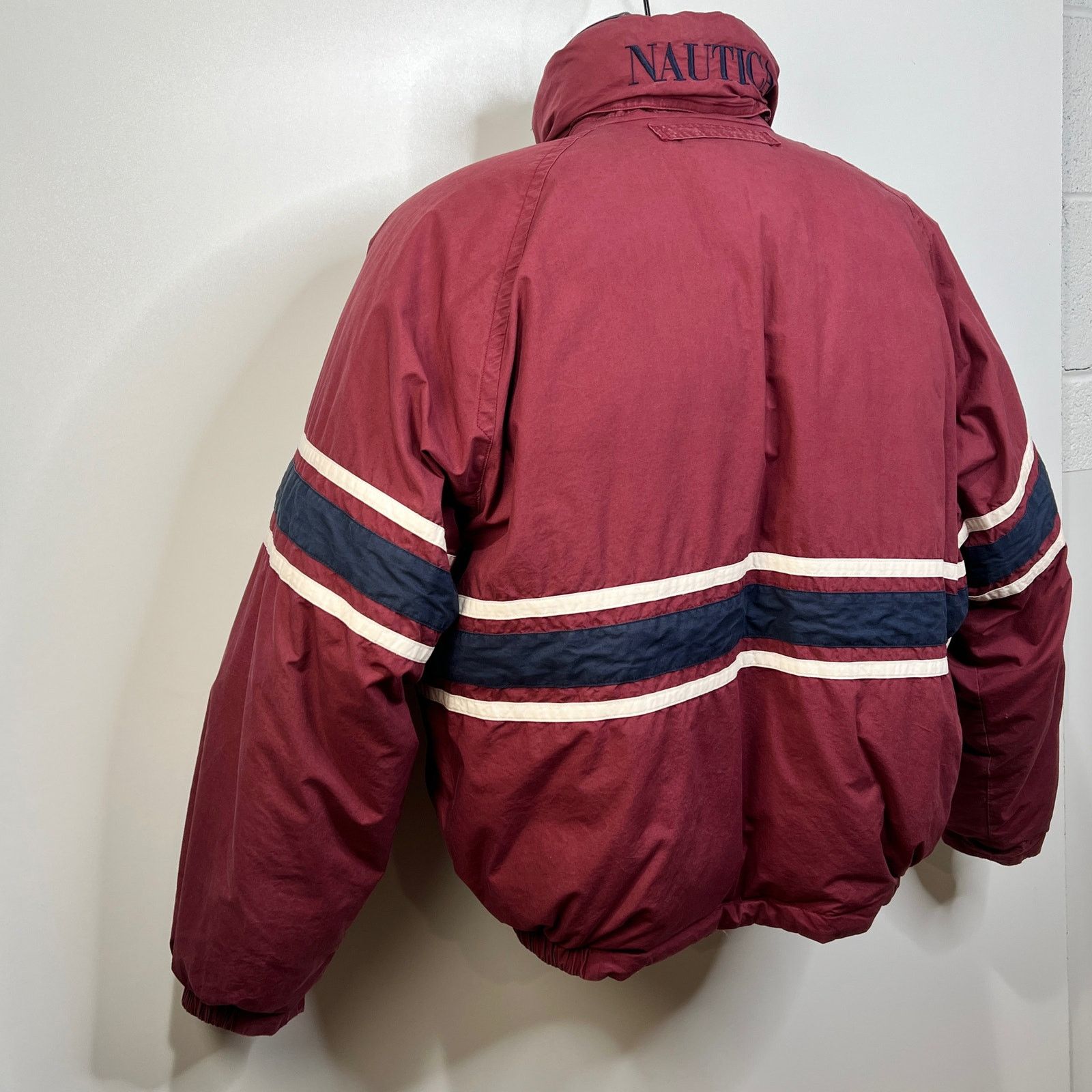 Nautica × Vintage Vintage 80s Nautica Down Puffer Coat Hooded Burgundy Red Size US M / EU 48-50 / 2 - 13 Thumbnail