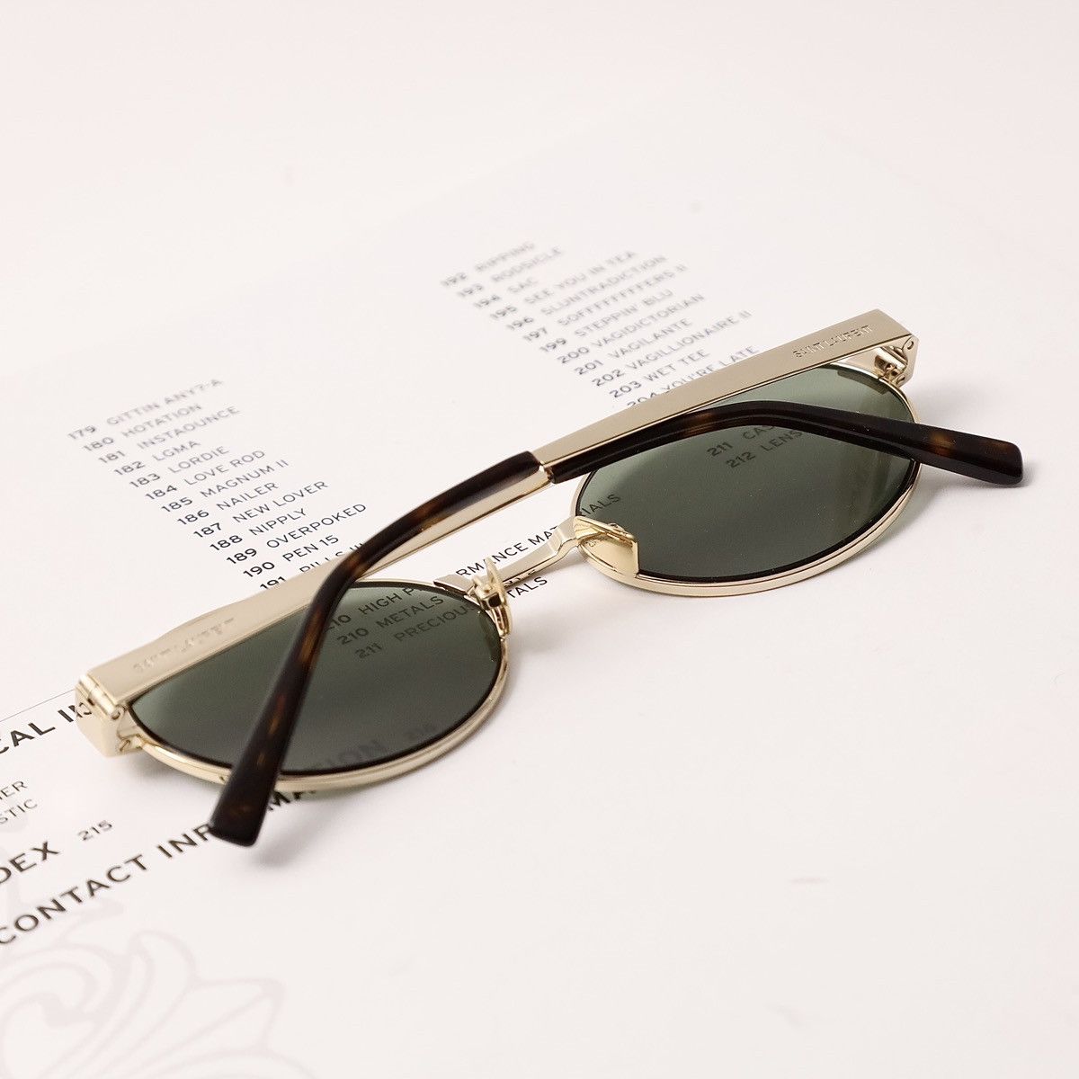 Yves Saint Laurent SAINT LAURENT SL 692 SUNGLASSES Size ONE SIZE - 10 Thumbnail
