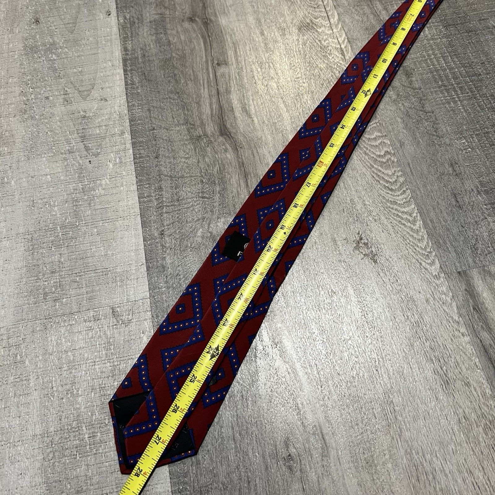 Fendi Fendi Roma Necktie VTG 100% Silk Red Diamond Motif Tie Size ONE SIZE - 5 Thumbnail