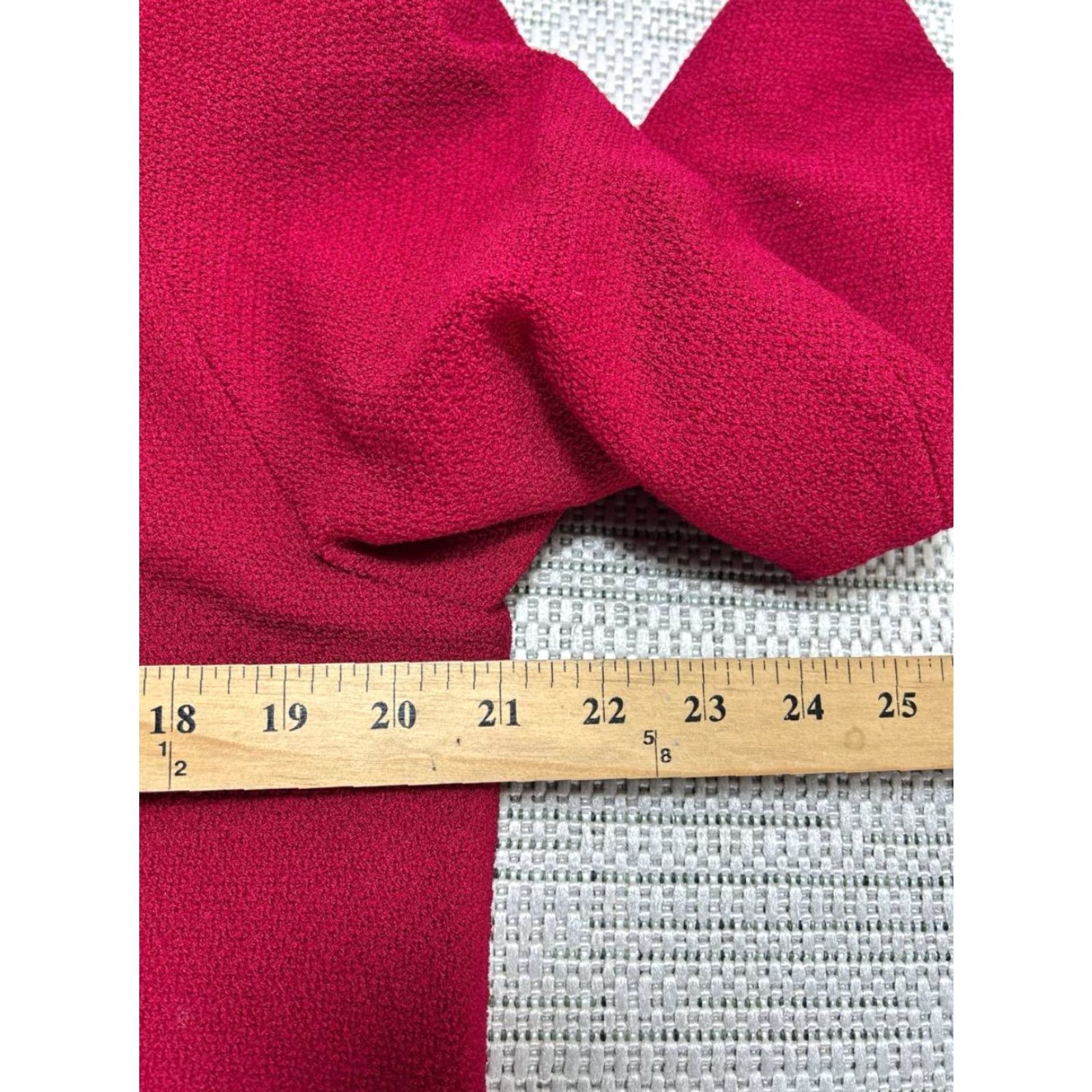 Vintage St John Cardigan Sweater Womens 14 Red Raglan Sleeve Bow Knit Tight-Knit Crew Neck Casual Fall Winter Spring Tee? Size XL / US 12-14 / IT 48-50 - 6 Thumbnail