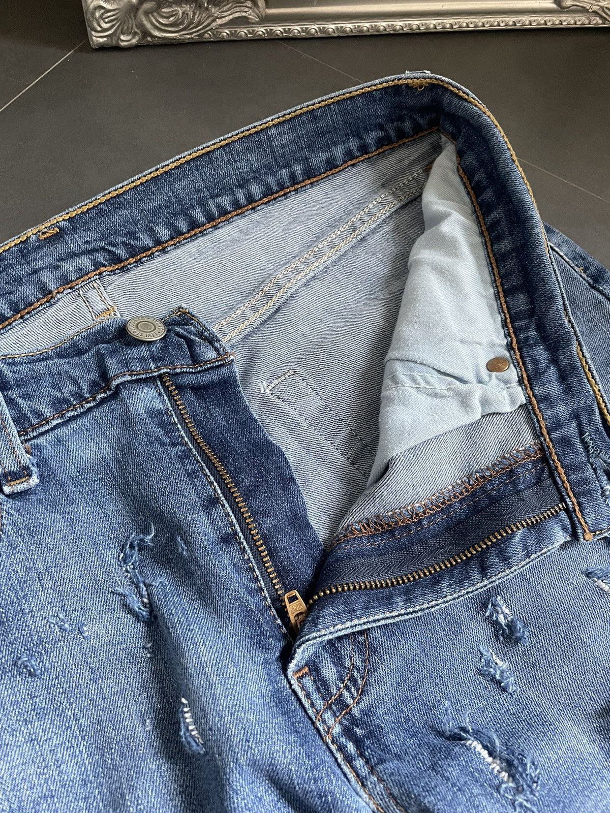 Levi's Vintage Trashed Distressed Levi’s 751 Jeans Made In USA Y2k Size US 32 / EU 48 - 7 Thumbnail