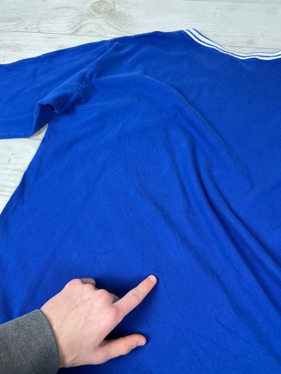Vintage Vintage Toffs Greece 1960s Retro Football Shirt Long Sleeve Size US L / EU 52-54 / 3 - 17 Thumbnail