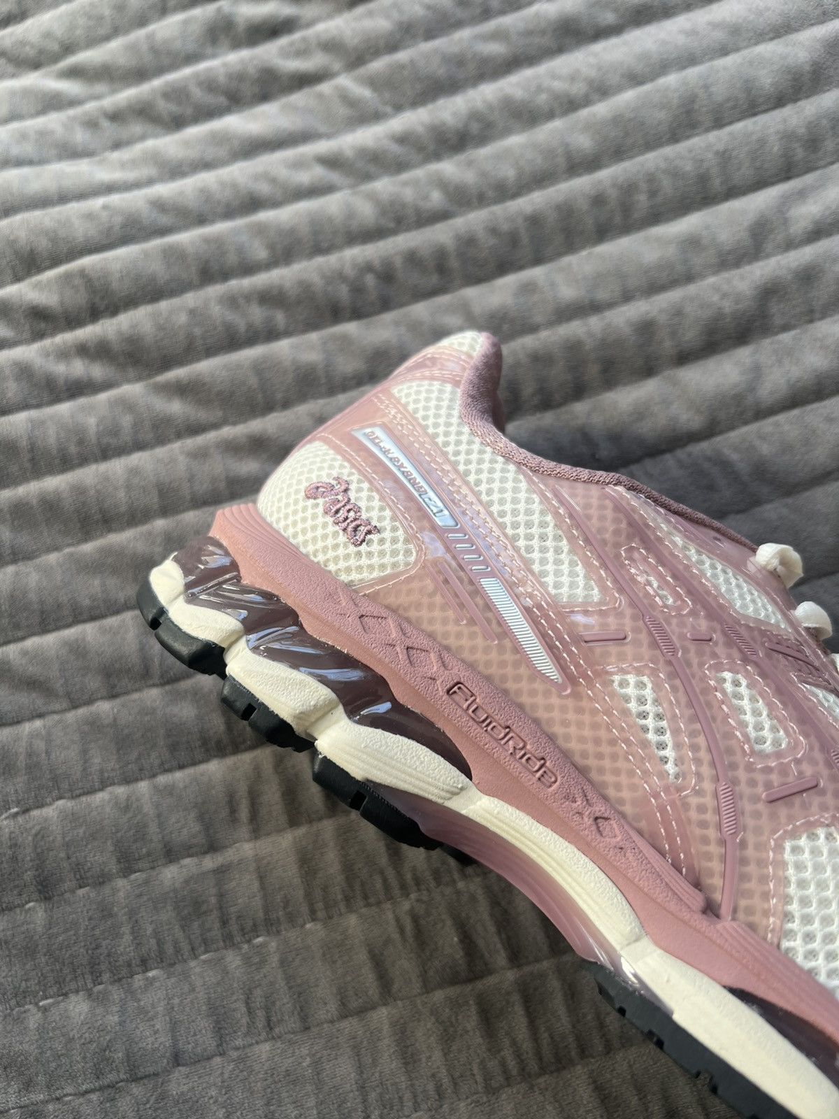 Kith ASICS Loyalty Exclusive Gel Kayano 12.1 Quartz Size 8