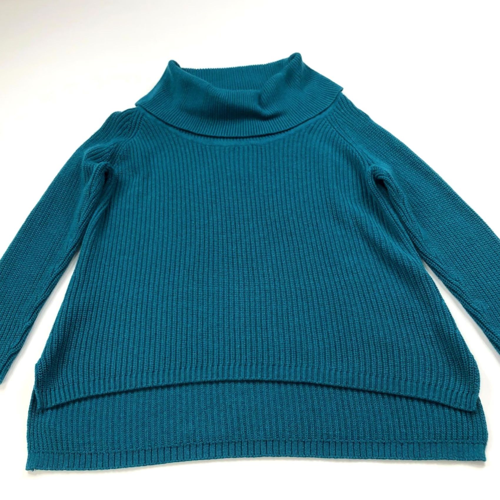 Vintage Chico's Sweater Shirt? (This was not provided. Sorry, I cannot generate without the original title text.) Size L / US 10 / IT 46 - 2 Thumbnail