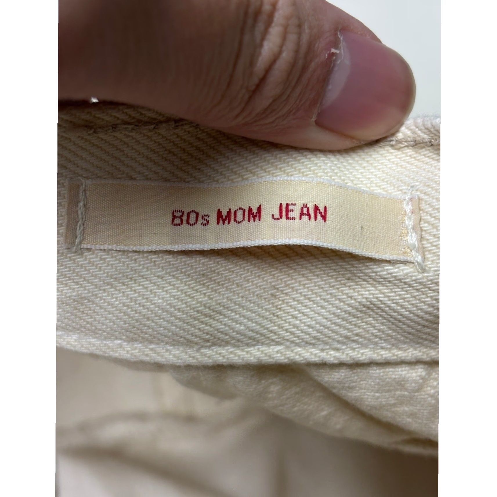 Vintage VINTAGE Levi Strauss Premium 80s Mom Jeans Light Cream Beige 25x27 Jeans Women 90s Retros 5-Pocket Bohemian Womens Size 42" / US 20 - 6 Thumbnail