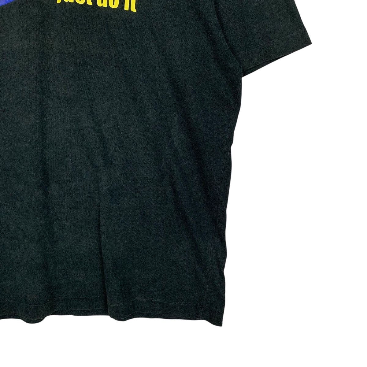 Nike Vintage 90s Nike Swoosh Tee Size US M / EU 48-50 / 2 - 5 Thumbnail