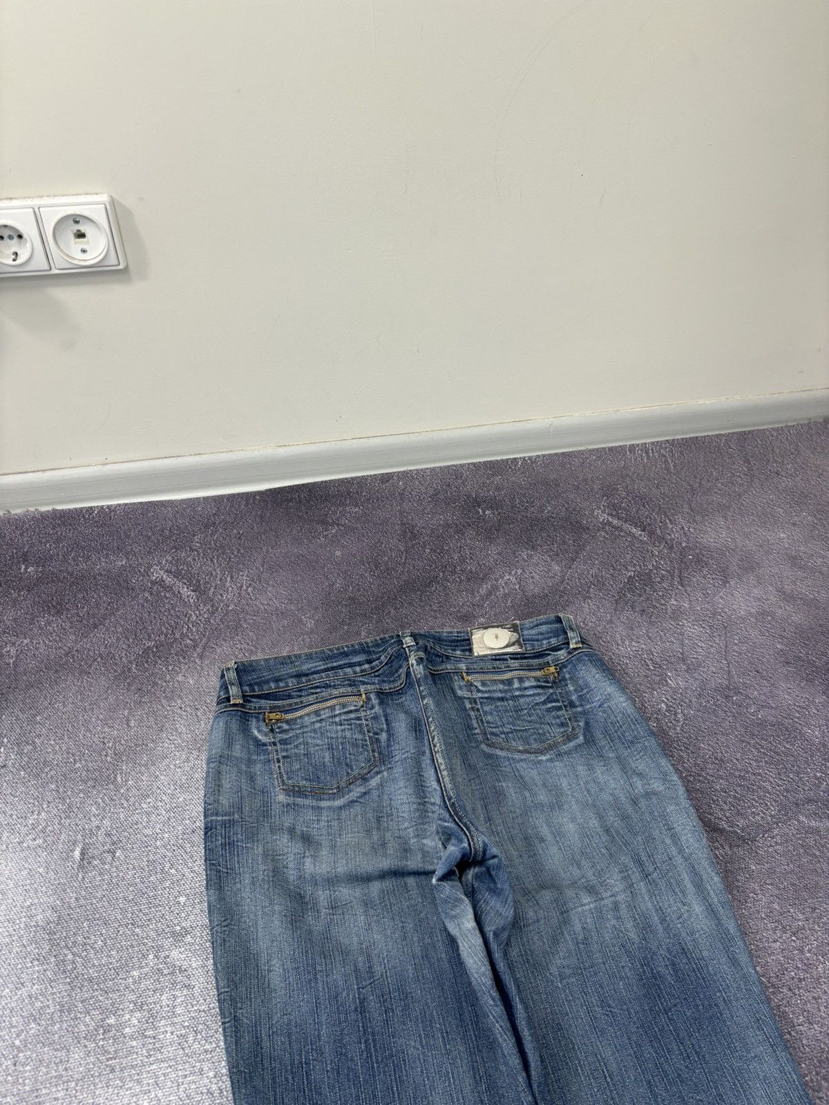 Trussardi Vintage Trussardi Women’s Bottoms Zip Faded Blue Denim Jeans Size 31" - 17 Thumbnail