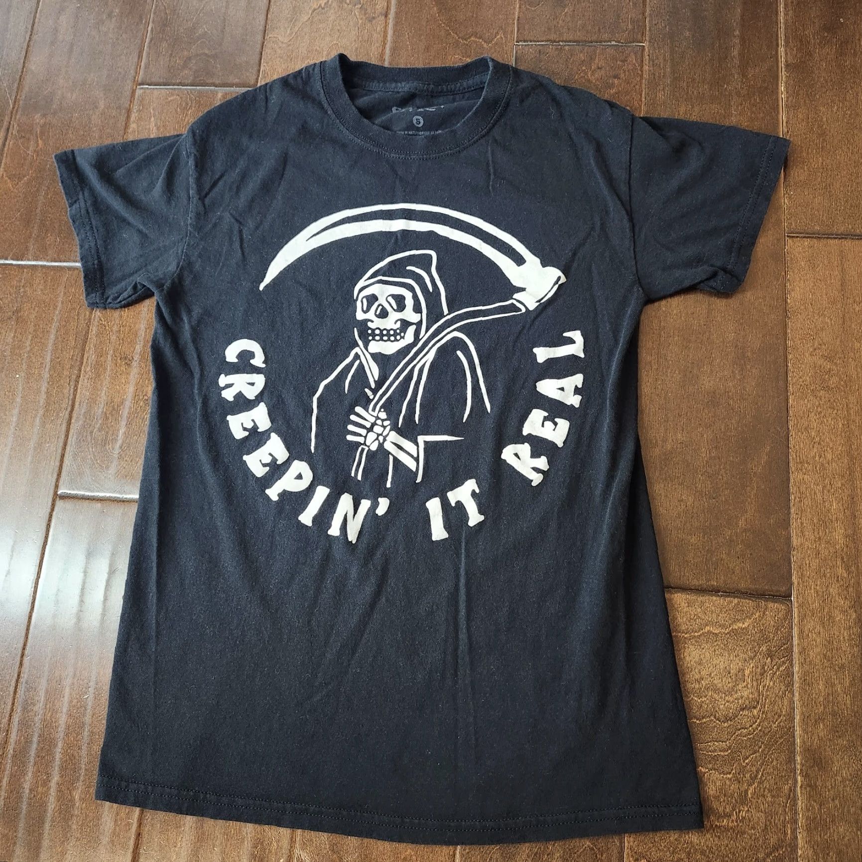 ESPIRIT Grim Reaper Creepin It Real Shirt Mens Small Halloween Graphic Black Tee Size US S / EU 44-46 / 1 - 2 Thumbnail