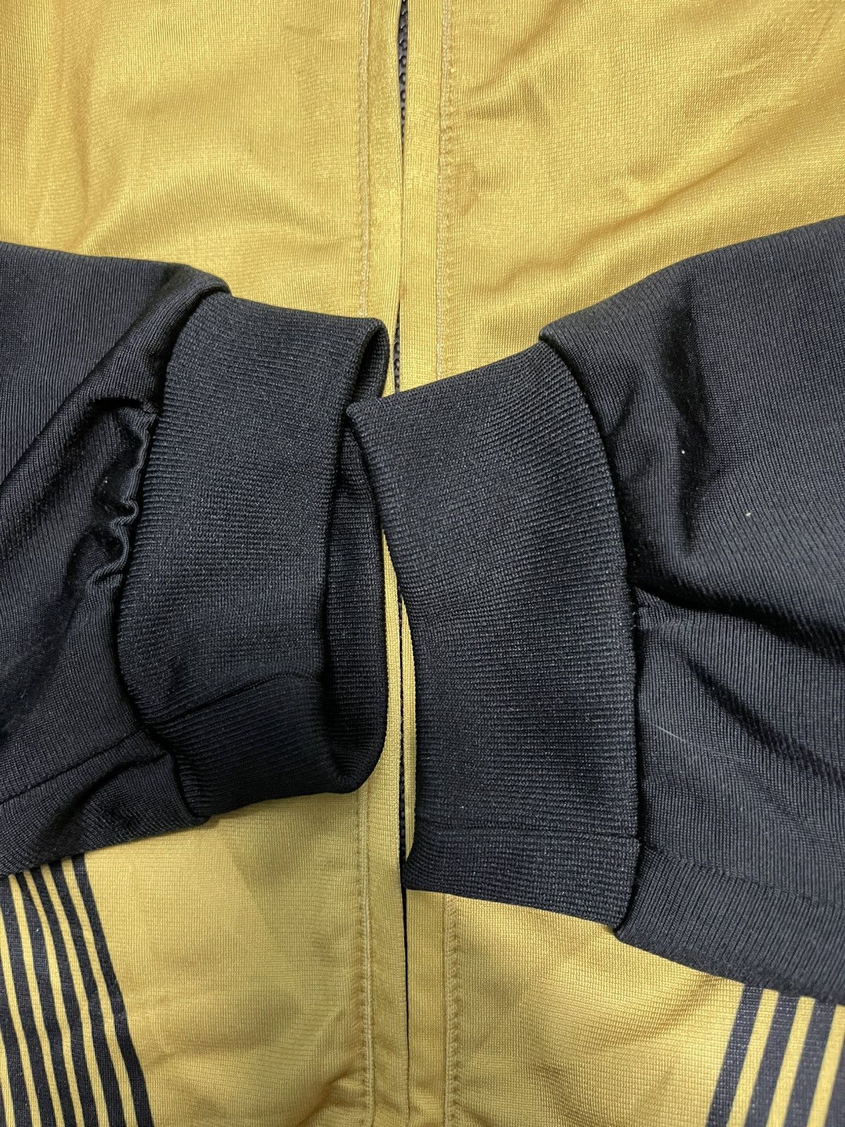 Adidas VTG Adidas Predator 2006 Black/Gold Soccer Track Jacket Size US L / EU 52-54 / 3 - 9 Thumbnail