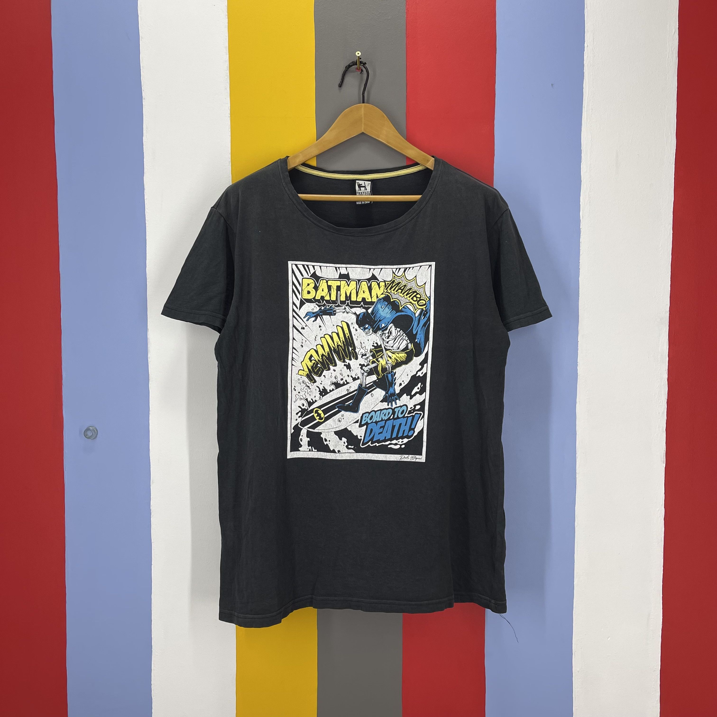 Mambo MAMBO x DC COMICS Batman Surfboard T Shirt #1120/AN Size US XL / EU 56 / 4 - 1 Thumbnail