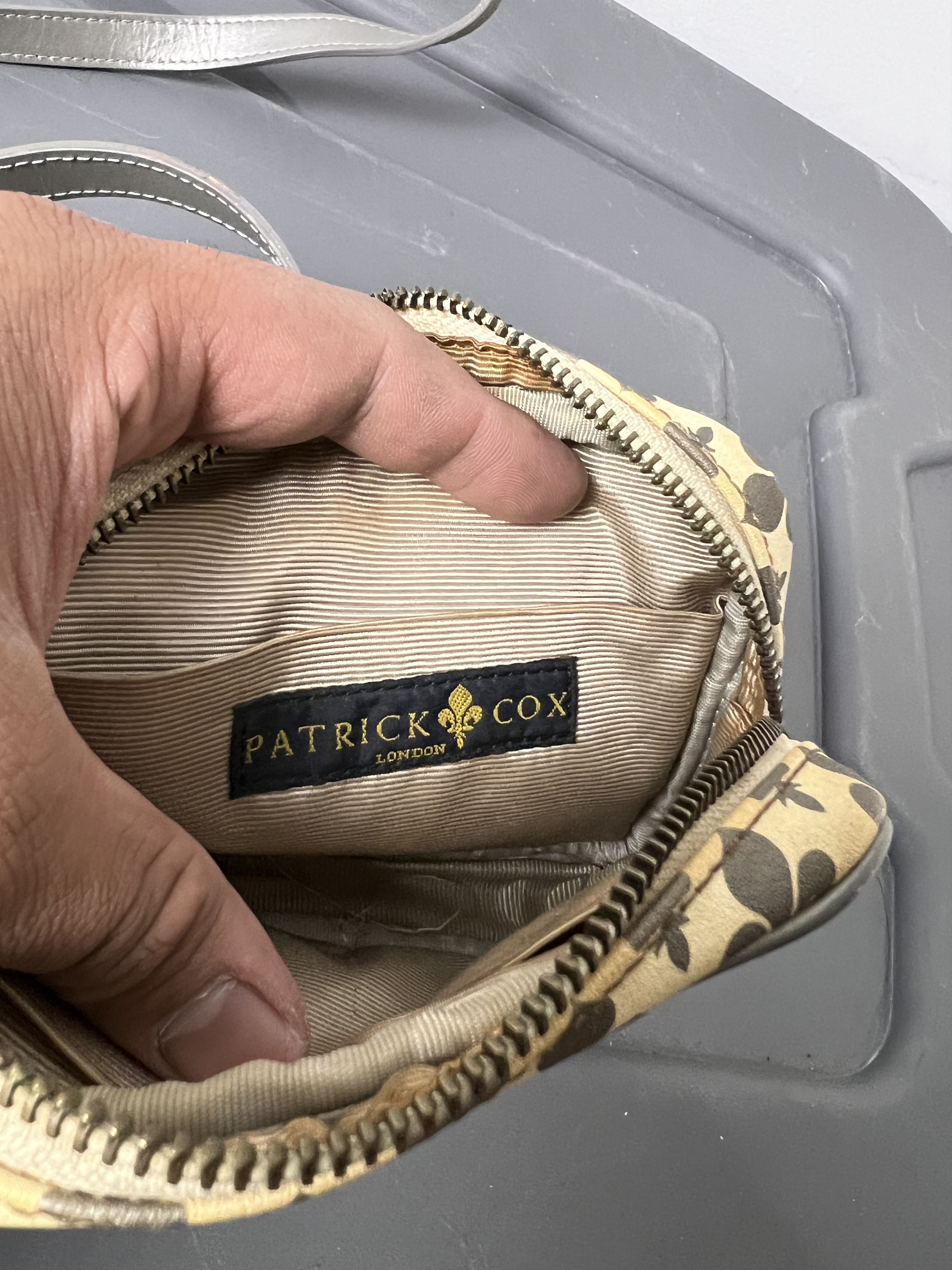 Patrick Cox Patrick Cox "Fleur" Pouch Bag Size ONE SIZE - 5 Thumbnail