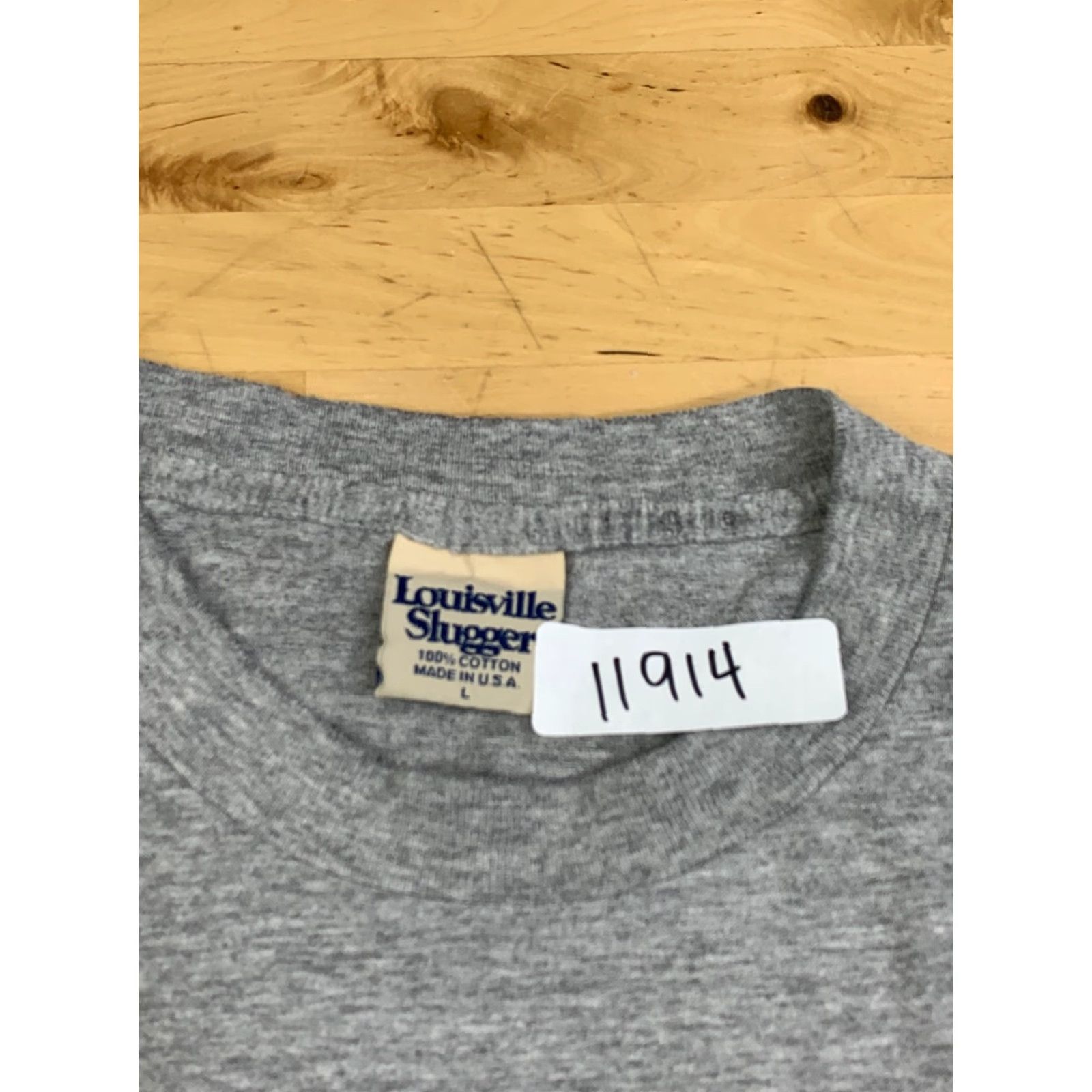 Vintage VINTAGE Louisville Slugger Shirt Mens L Gray USA Baseball 11914 90s Sports USA Shirt Mens L Gray Cotton Short Sleeve Crew Neck Size US L / EU 52-54 / 3 - 3 Thumbnail