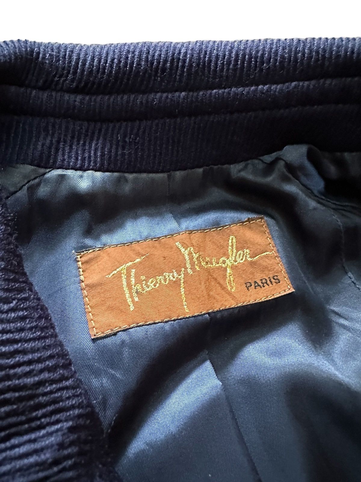 Thierry Mugler Vintage Thiery Mugler Wool Belten Coat Winter Long Jacket Size M / US 6-8 / IT 42-44 - 10 Thumbnail