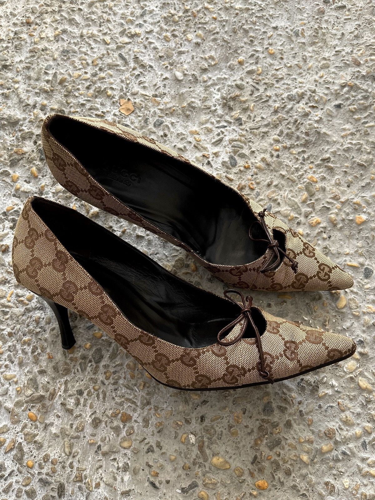 Gucci Bow Canvas Pumps Monogram Size US 6.5 / IT 36.5 - 1 Thumbnail